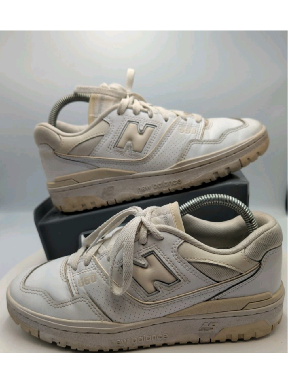New Balance 550 Shoes Sneakers Womens Us 8 Triple White Walking Leather